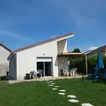 De La Libellule Holiday home *